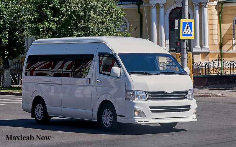 Toyota Hiace commuter Maxi cab